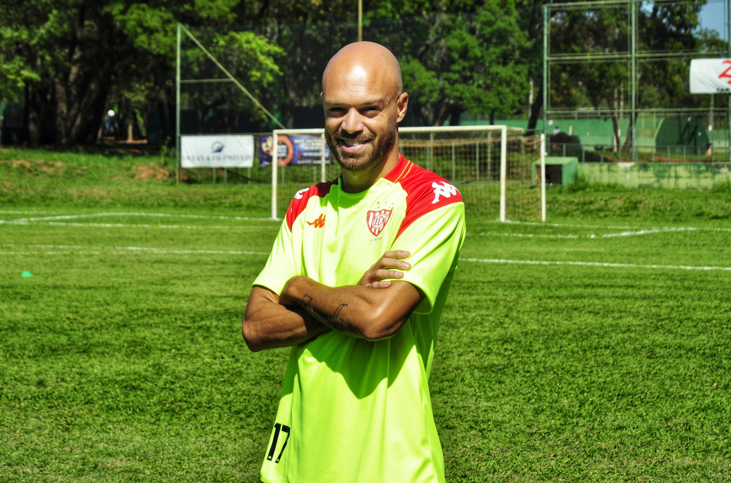 ARTILHEIRO VOLTOU PARA SUA CASA