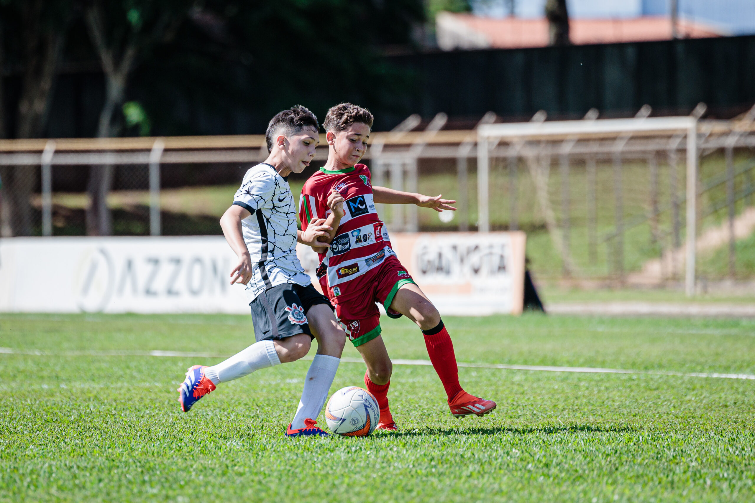 velo clube leva vantagem pra sao paulo