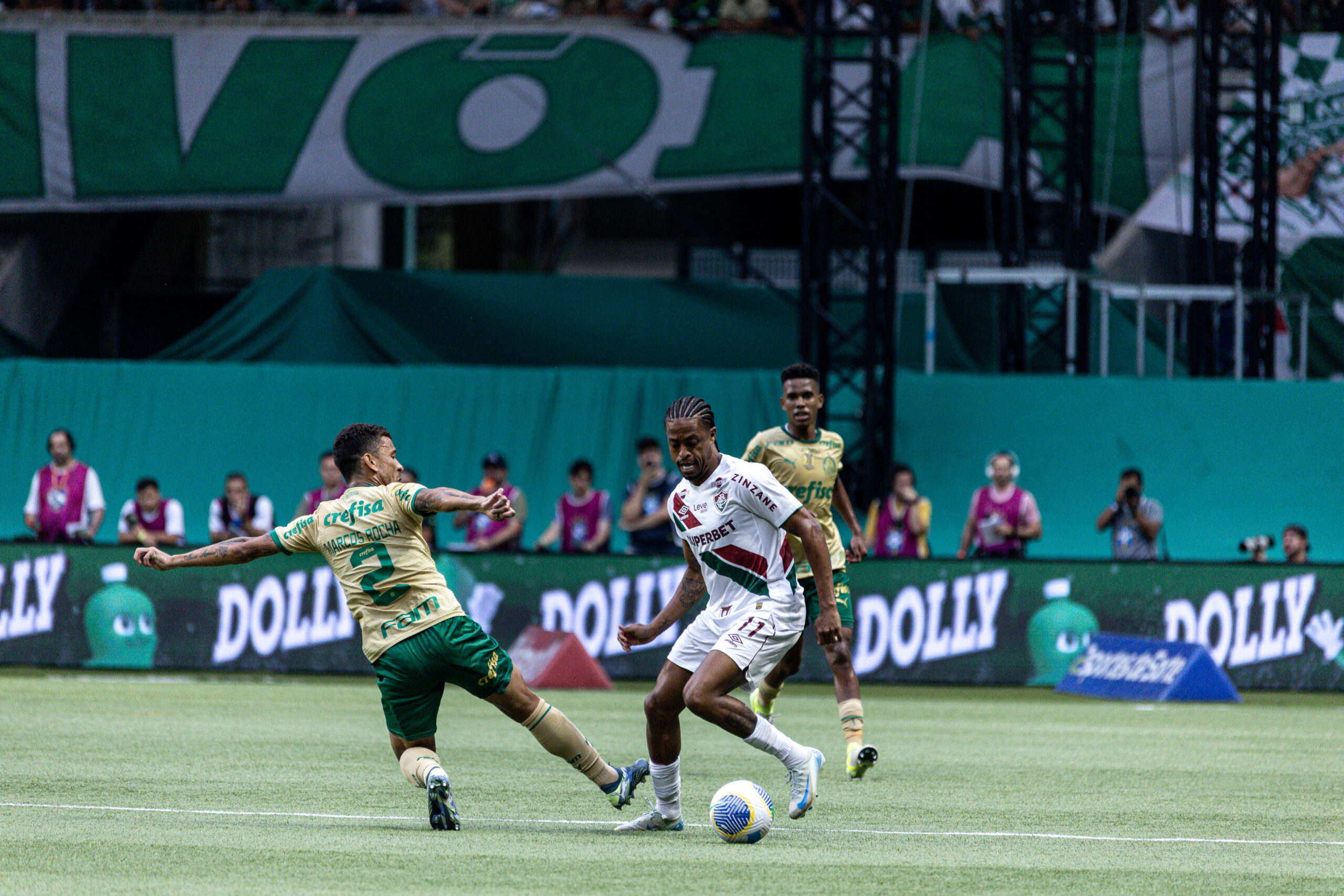 Fluminense garantiu uma vitória crucial por 1 a 0 contra o Palmeiras em 8 de dezembro de 2024