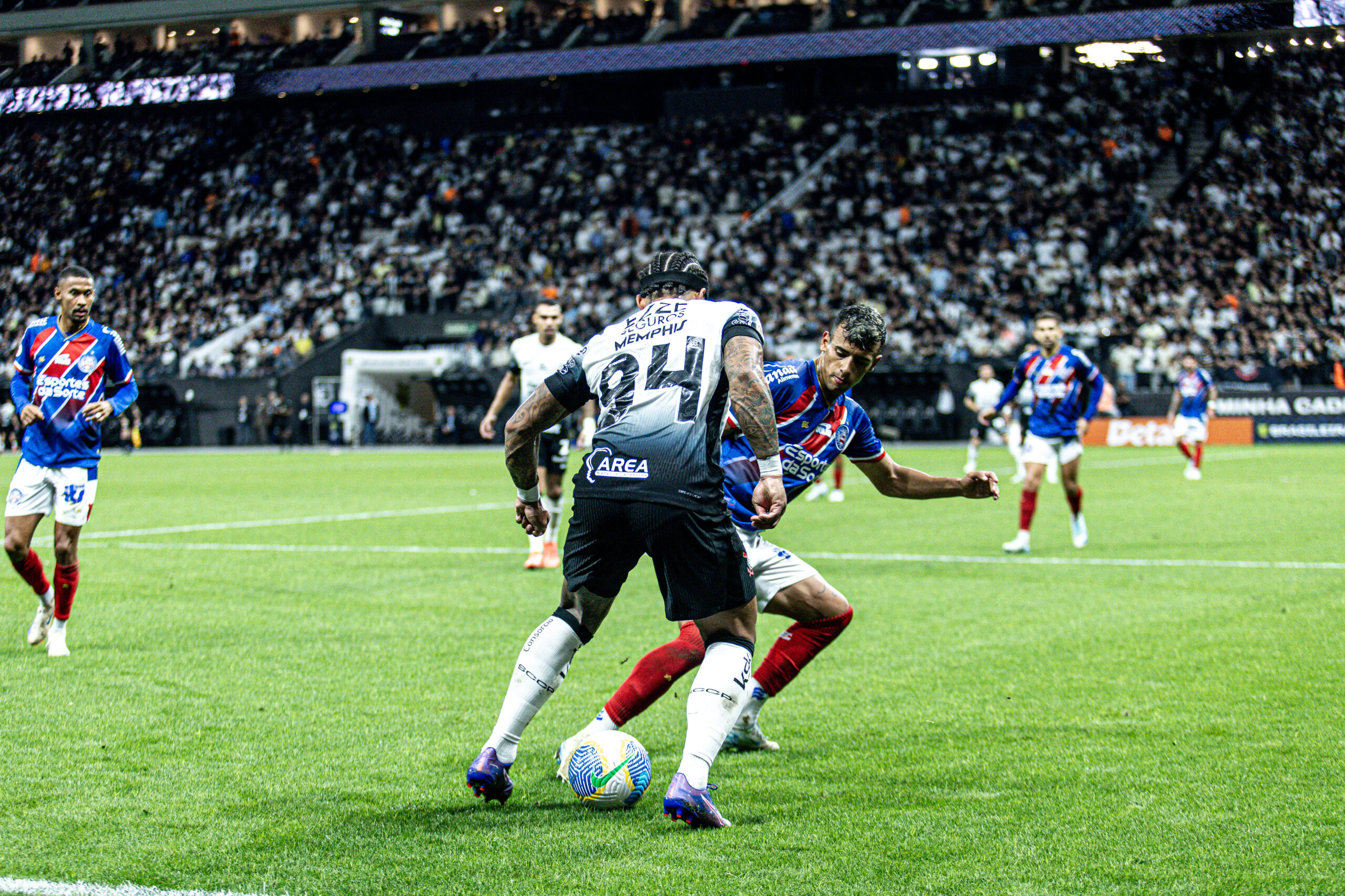 Corinthians vence o Bahia em jogo decisivo da 37ª rodada do Campeonato Brasileiro