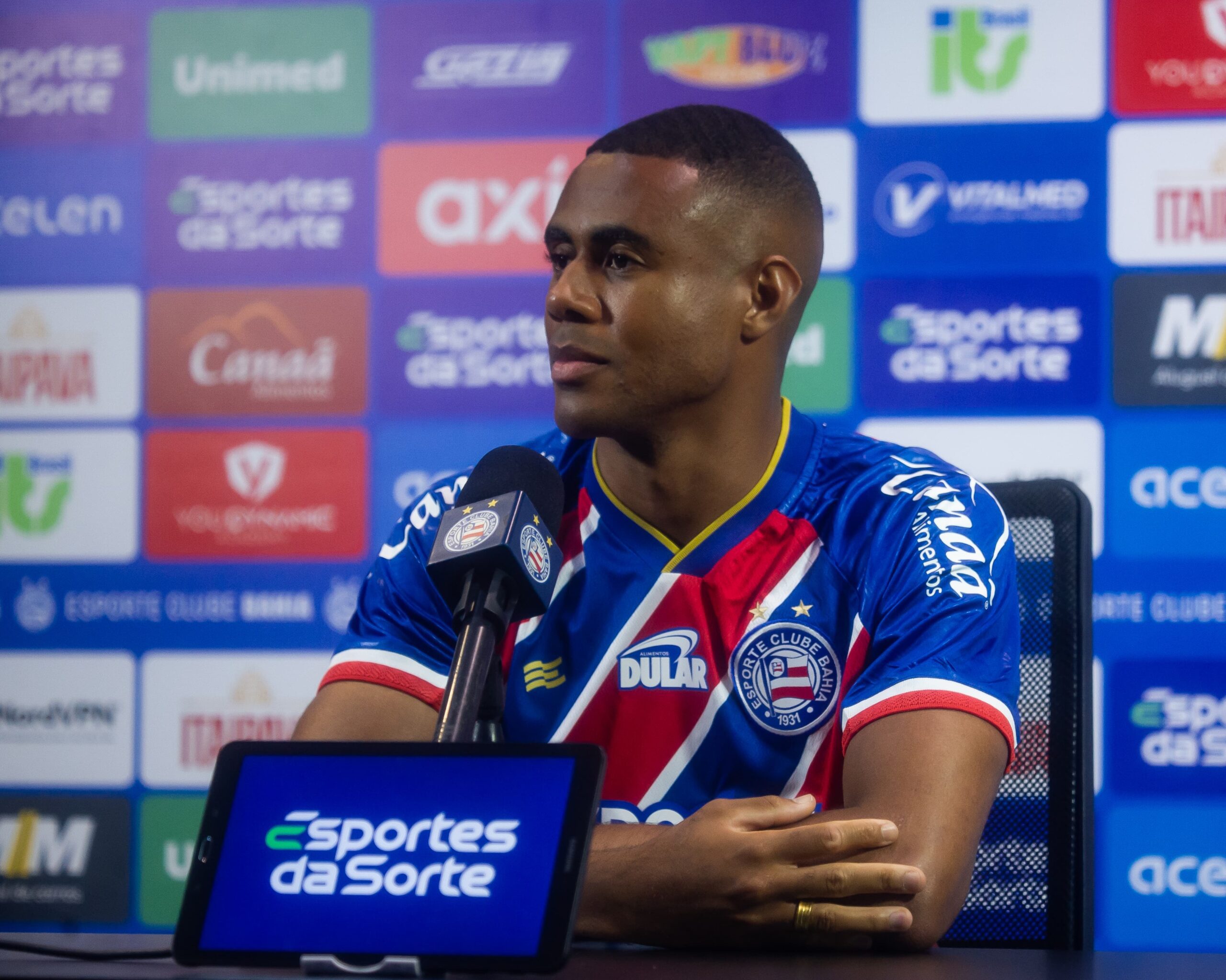 BAHIA ANUNCIO OFICIALMENTE A CONTRATAÇAO DO VOLANTE ERICK EX-ATLETICO-PR