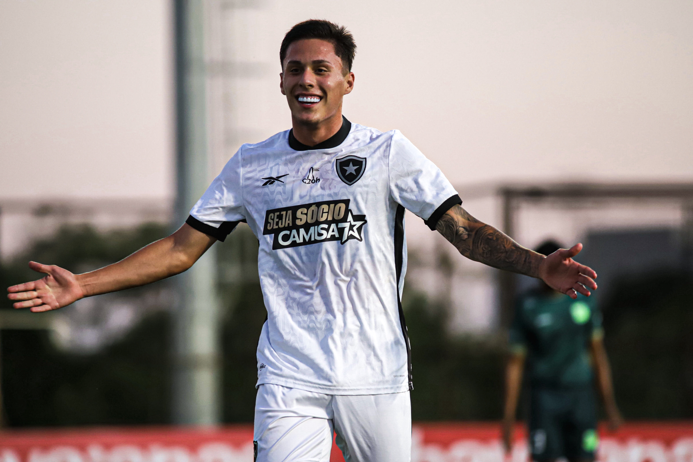 BOTAFOGO GANHA DO FLORESTA-CE POR 1X0 PELA COPA SAO PAULO DE FUTEBOL JUNIOR