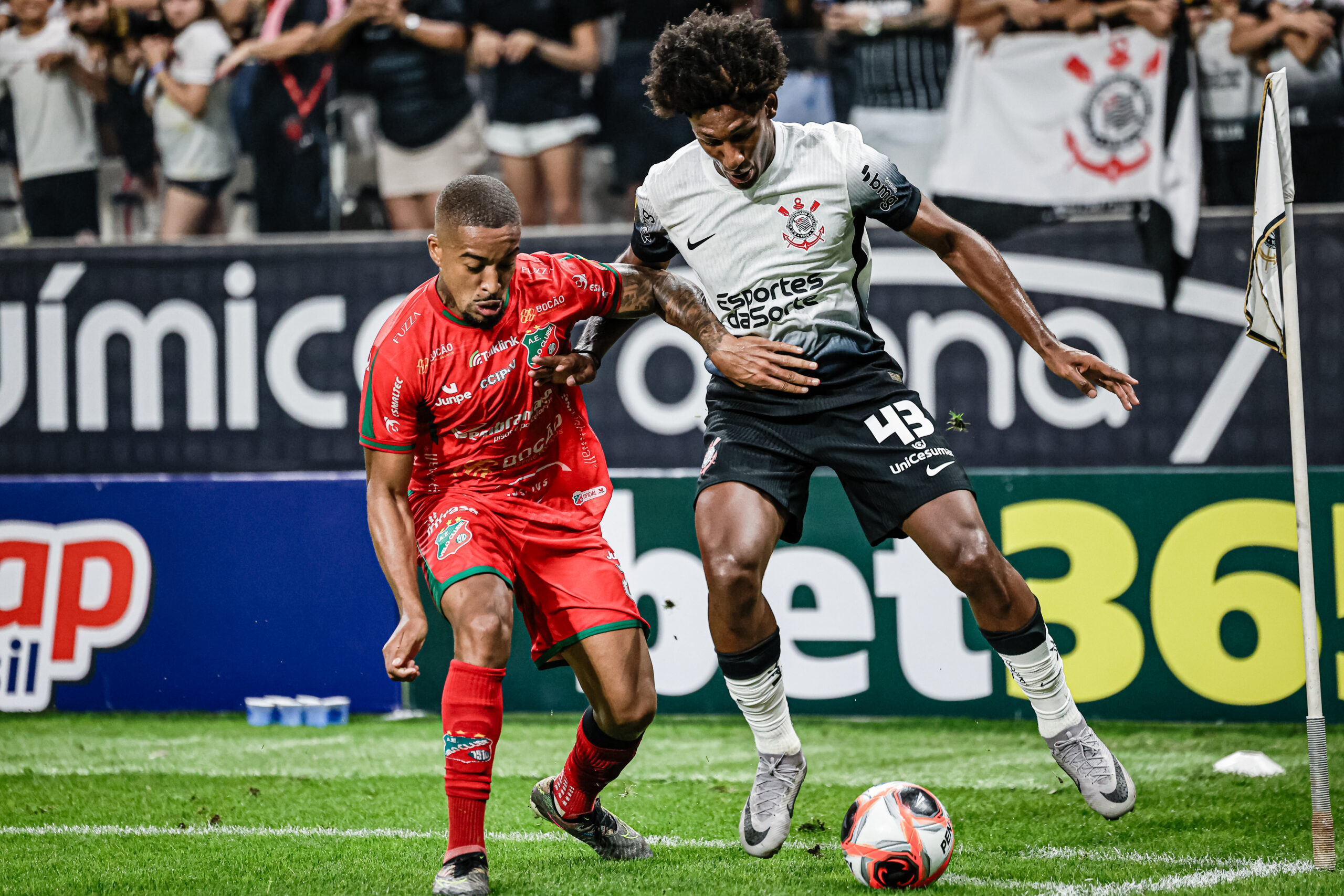 CORINTHIANS VENCE O VELO CLUBE POR 2X1 EM CASA