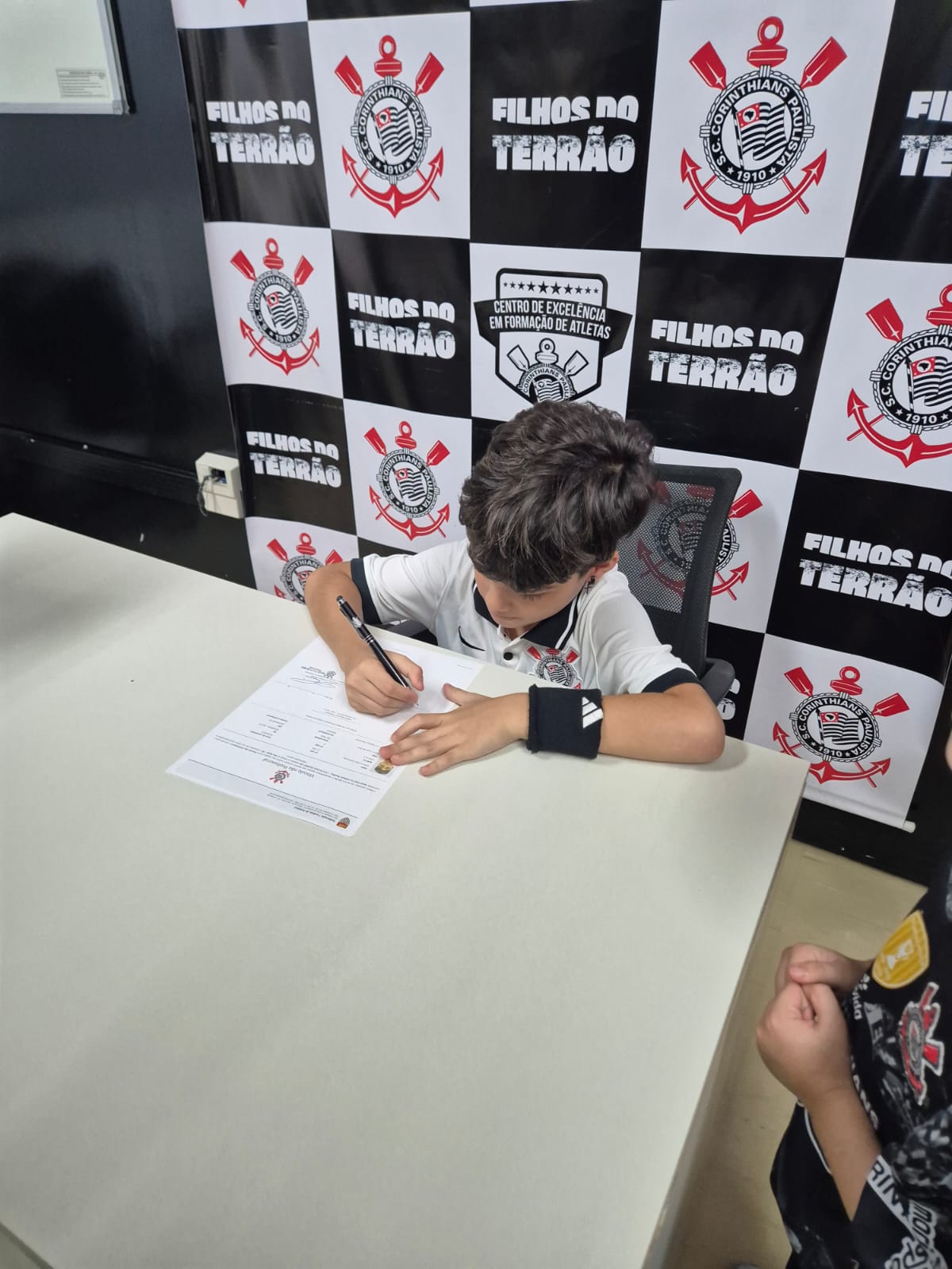HA HISTORIA DO BAURUENSE JOVEM LORENZO SILVA CONCURUTTO DE APENAS 7 ANOS GRANDE PROMESSA DO FUTEBOL BRASILEIRO