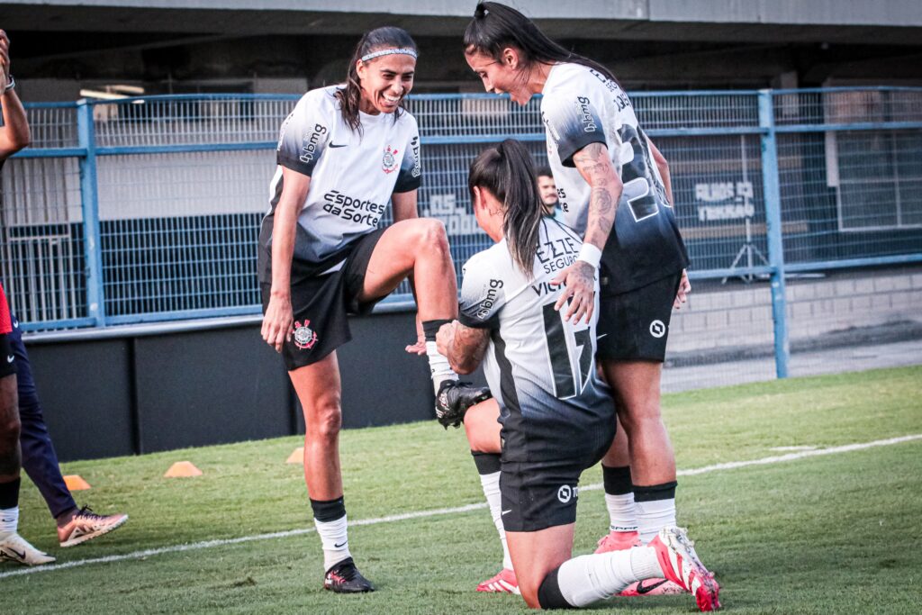 CORINTHIANS VENCEU POR 2X0 JUVENTUDE PELO CAMPEOANTO BRASILEIRO FEMENINO 
