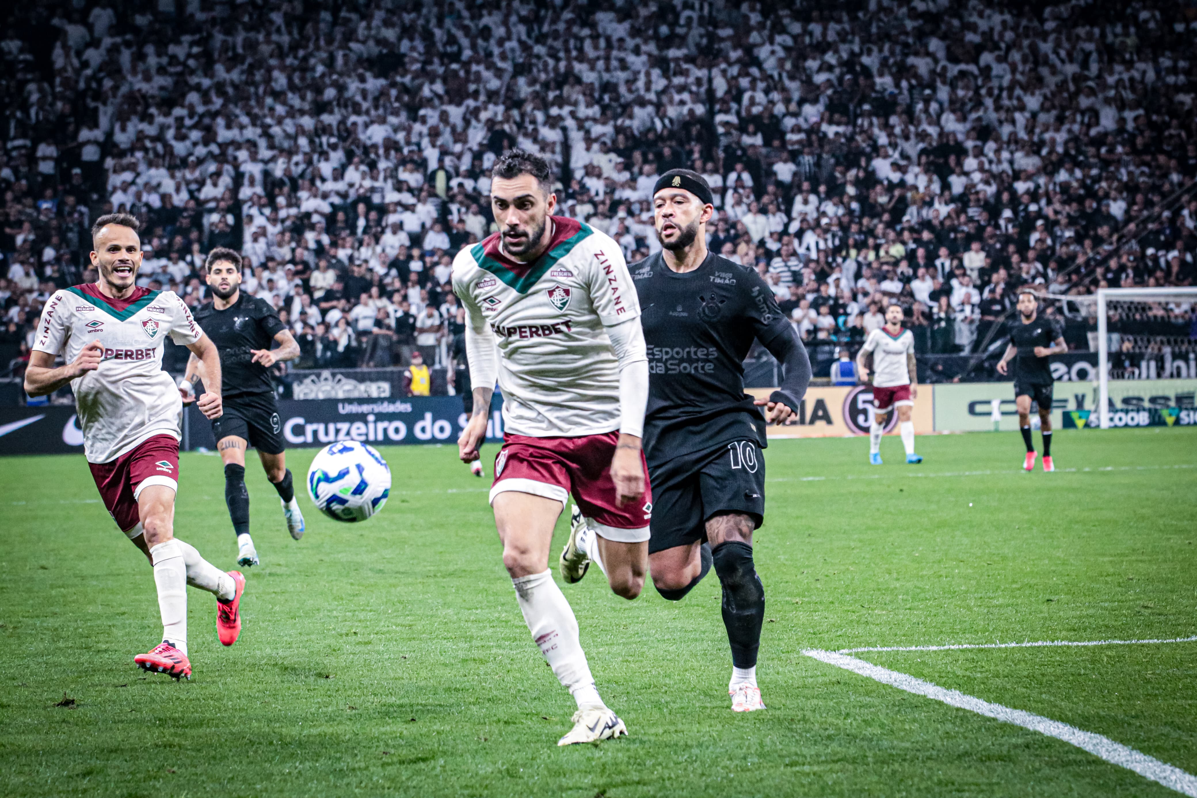 FLUMINENSE GANHA DO CORINTHIANS POR 2X0 NA NEO QUIMICA ARENA VITORIA IMPORTANTE