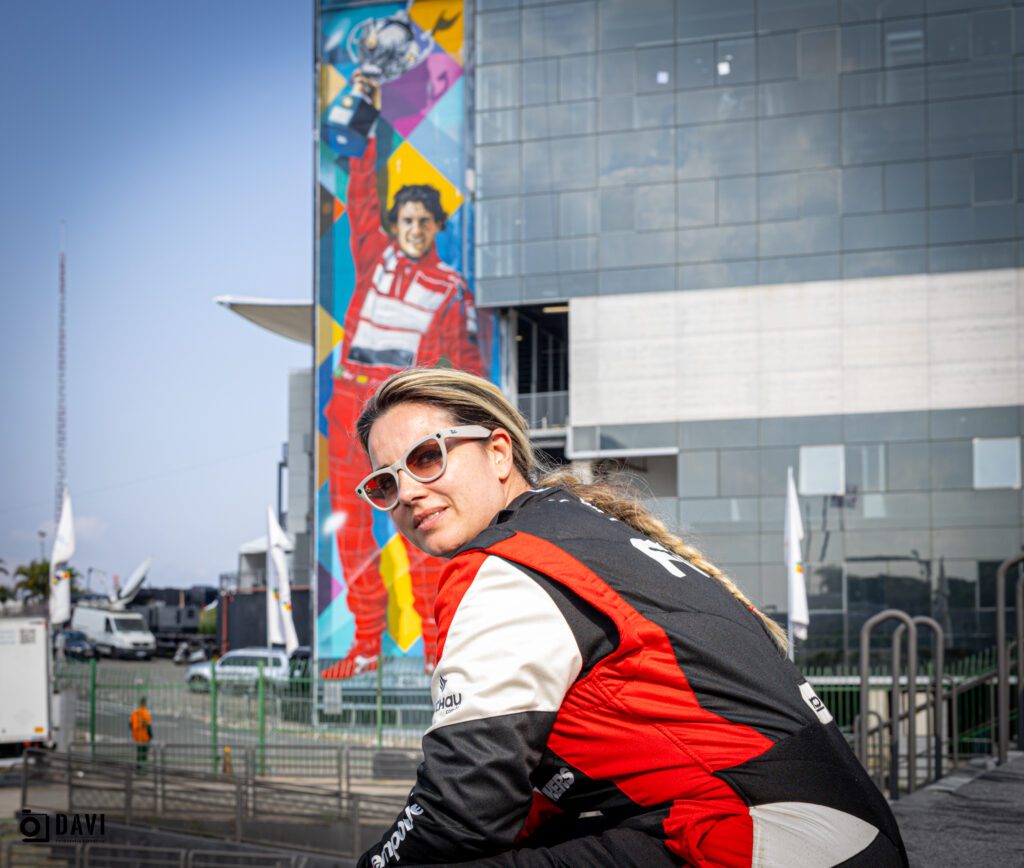 RENATA CAMARGO SUPERA ADVERSIDADE E FAZ GRANDE ESTREIA NA TURISMO NACIONAL 2025