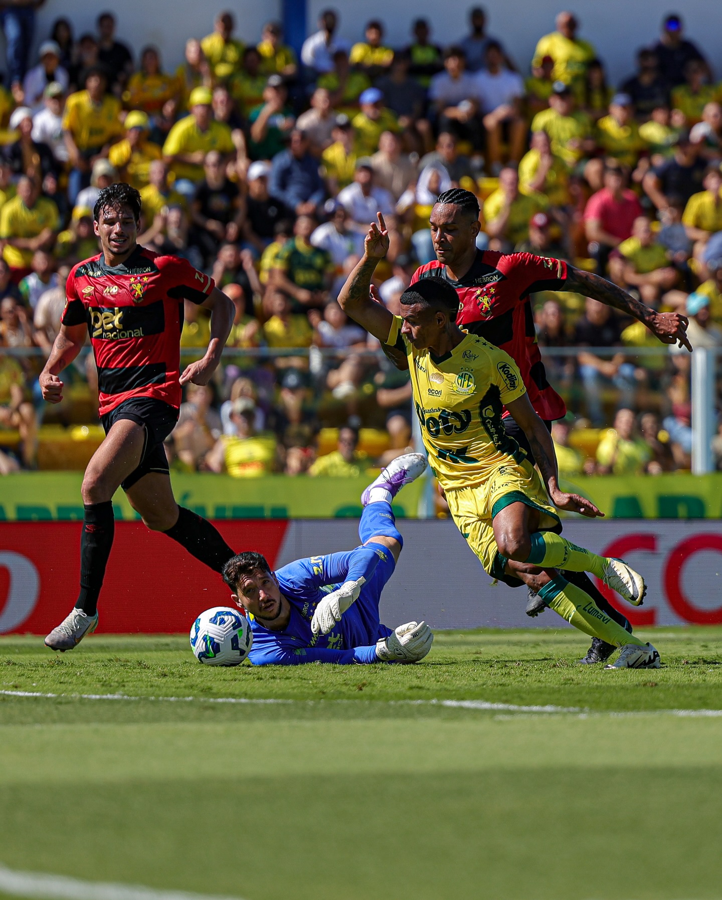 MIRASSOL VENCE O SPORT POR 1X0 PELO CMPEONATO BRASILEIRO