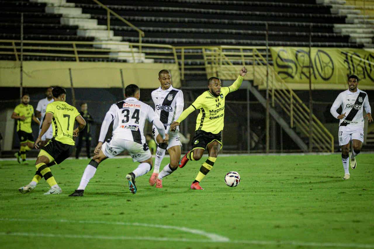 SAO BERNARDO VENCE EM CASA POR 2X0 PONTE PRETA