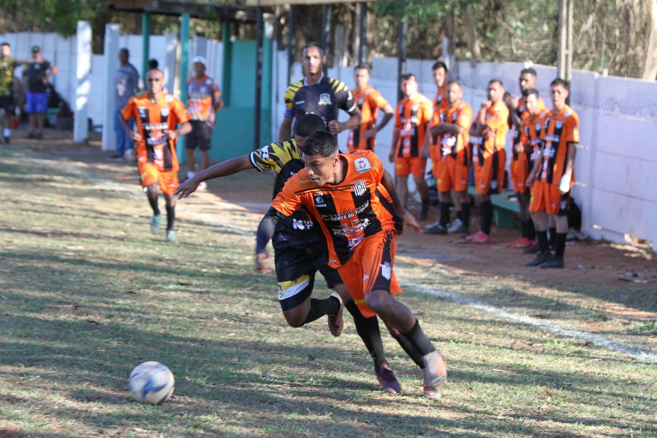 DIAMANTE NEGRO GANHA DO JARDIM EUROPA NOS PENALTIS E VAI A FINAL DA LIGA BAURUENSE DA 2 DIVISAO