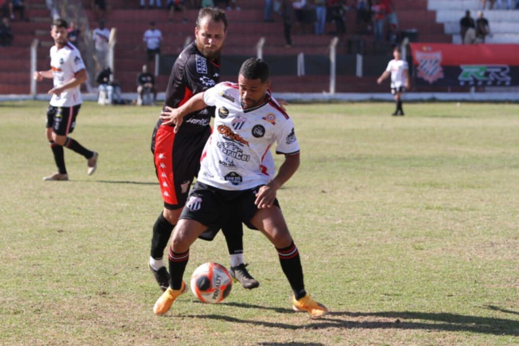 COMERCIAL E PARQUINHO EMPATAM E NAO AVANÇAM NA PONTUAÇAO DA COPA SEMEL 