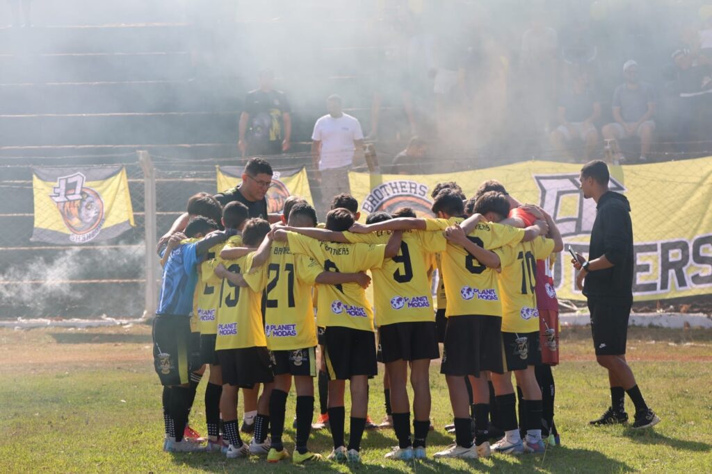 CF BROTHERS CONQUISTA TITULO INEDITO DA COPA BIG BOYS 