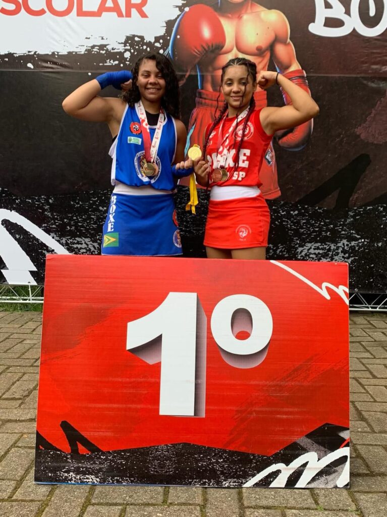 Meninas do Projeto Cidadão Campeão ganham títulos em São Paulo