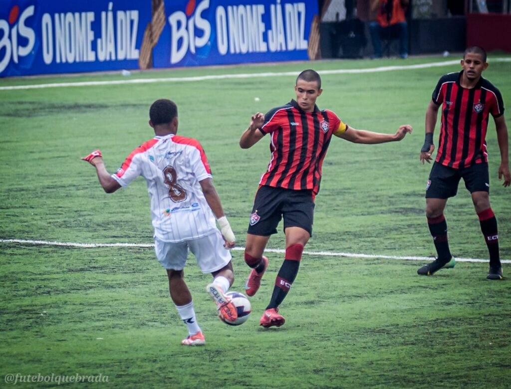 FLAMENGO-SP 1X0 VITORIA JOGO VALIDO PELA TERCEIRA RODADA DA COPA SAO PAULO 