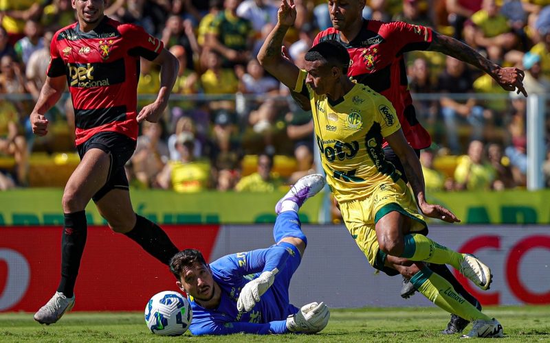 MIRASSOL X SPORT - CAMPEONATO BRASILEIRO - FOTOS - JP PINHEIRO/AGENCIAMIRASSOL