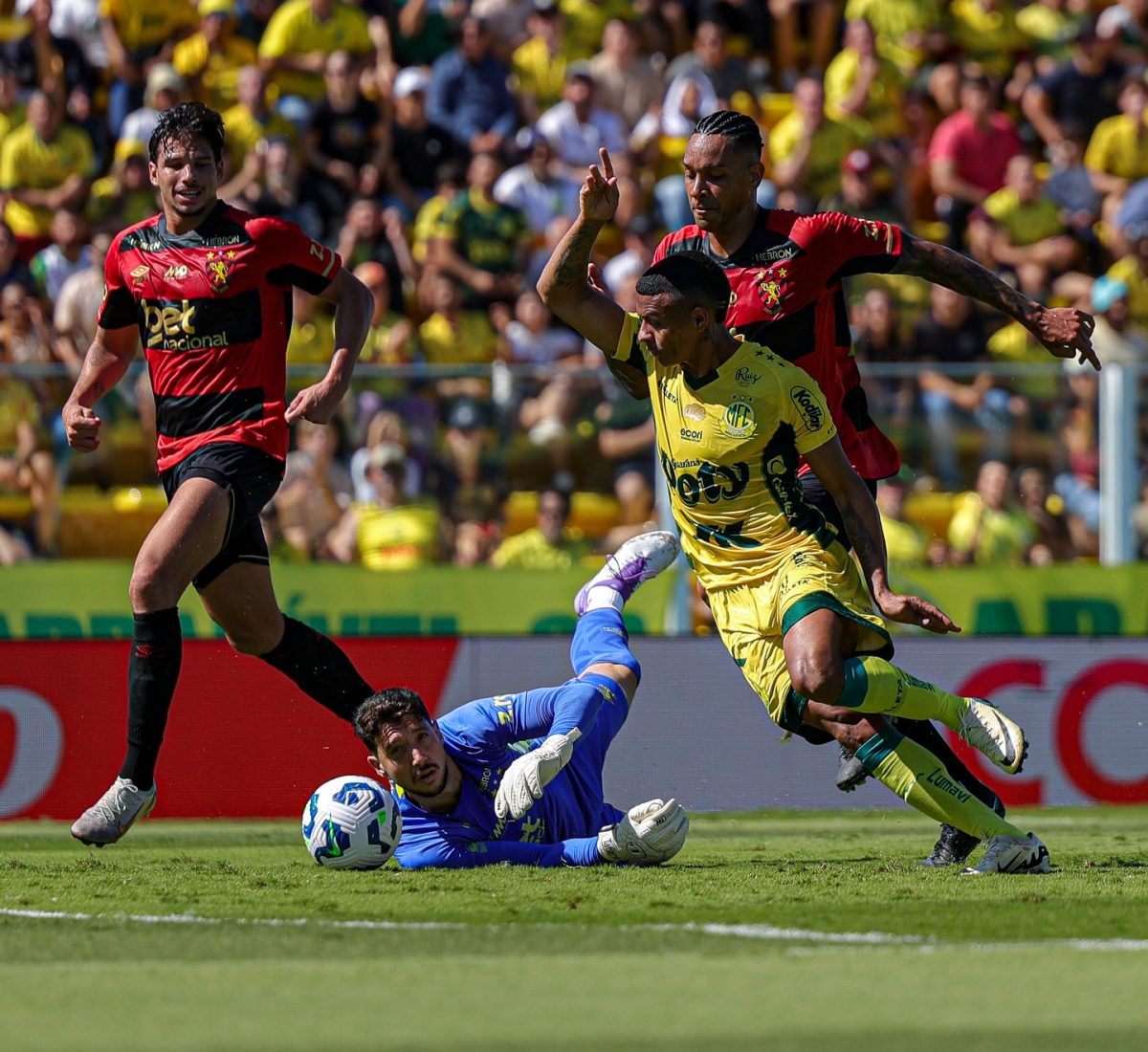 MIRASSOL VENCE O SPORT POR 1X0 PELO CMPEONATO BRASILEIRO