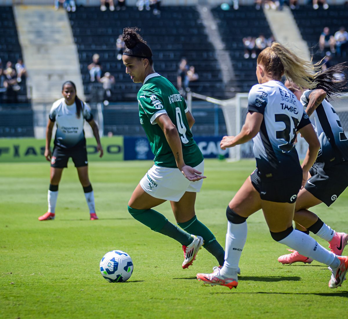 PALMEIRAS VENCE CORINTHIANS POR 2X1 PELO BRASILEIRO FEMENINO 2025