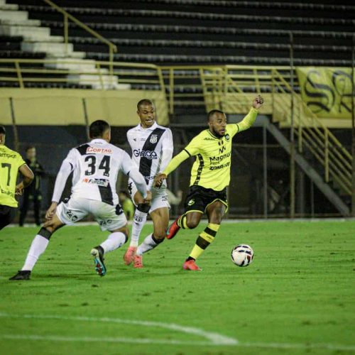SAO BERNARDO VENCE EM CASA POR 2X0 PONTE PRETA