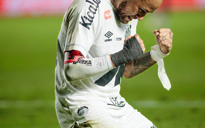 SANTOS VENCE FLAMENGO POR 1X0 EM CASA PELO CAMPEONATO BRASILEIRO