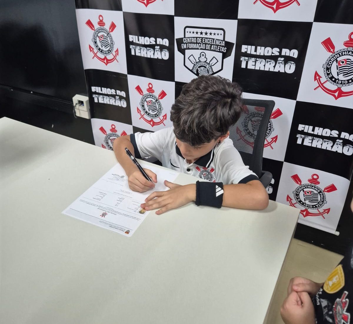 HA HISTORIA DO BAURUENSE JOVEM LORENZO SILVA CONCURUTTO DE APENAS 7 ANOS GRANDE PROMESSA DO FUTEBOL BRASILEIRO