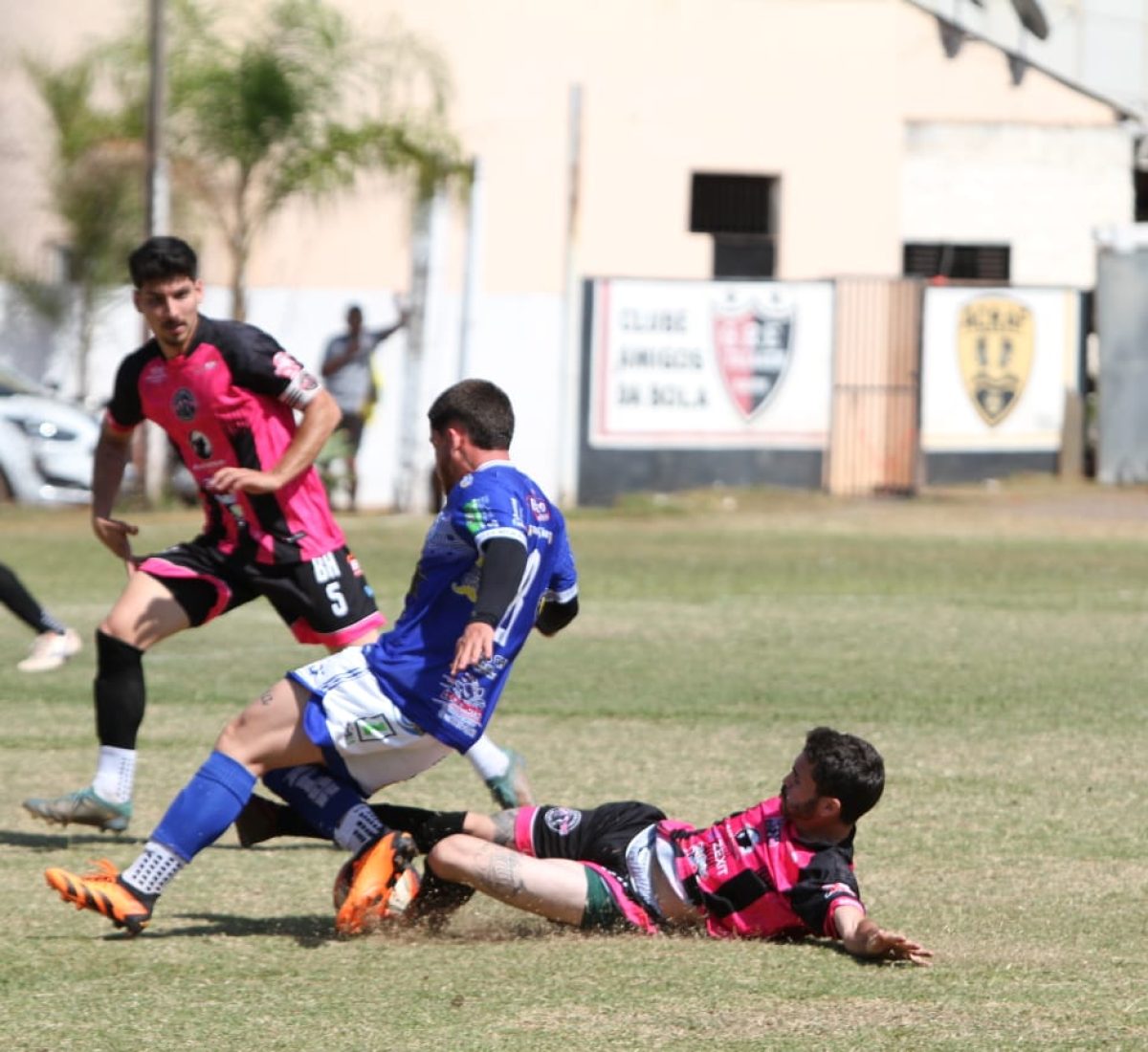 BEIJA-FLOR GANHA DA MULEKADINHA PELO PLACAR DE 1X0 PELA COPA SEMEL