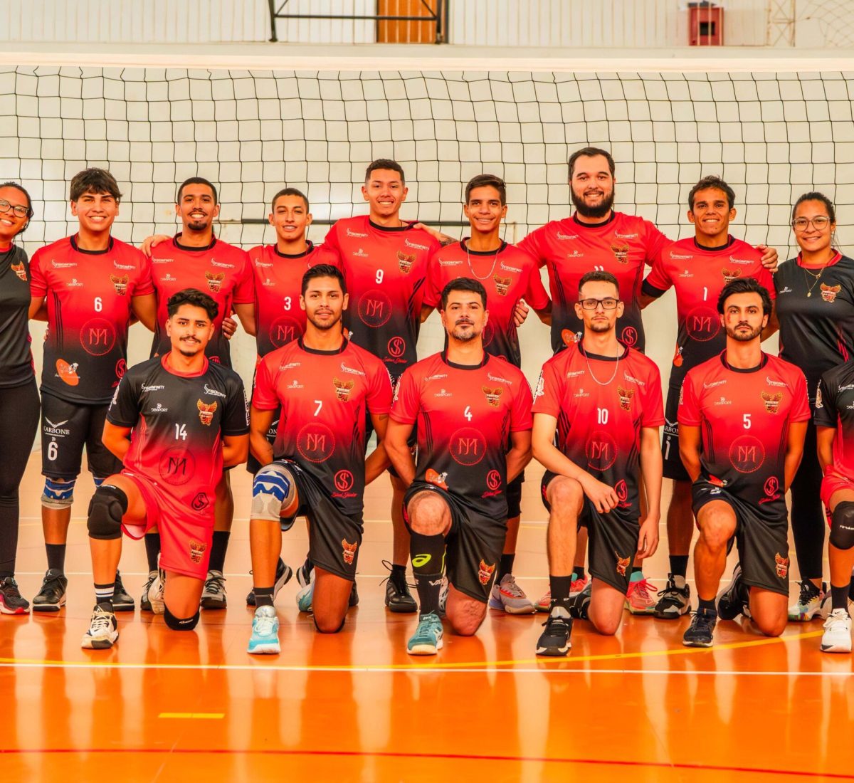 A EQUIPE ADULTO MASCULINO DO PROENIX VOLEI BAURU CONQUISTOU SUA 1 VITORIA NA LIGA REGIONAL DE VOLEIBOL AAB VITORIA IMPORTANTE