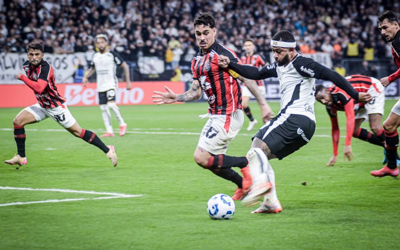 CORINTHIANS X VITORIA - CAMPEONATO BRASILEIRO - FOTOS - @FUTEBOLQUEBRADA_