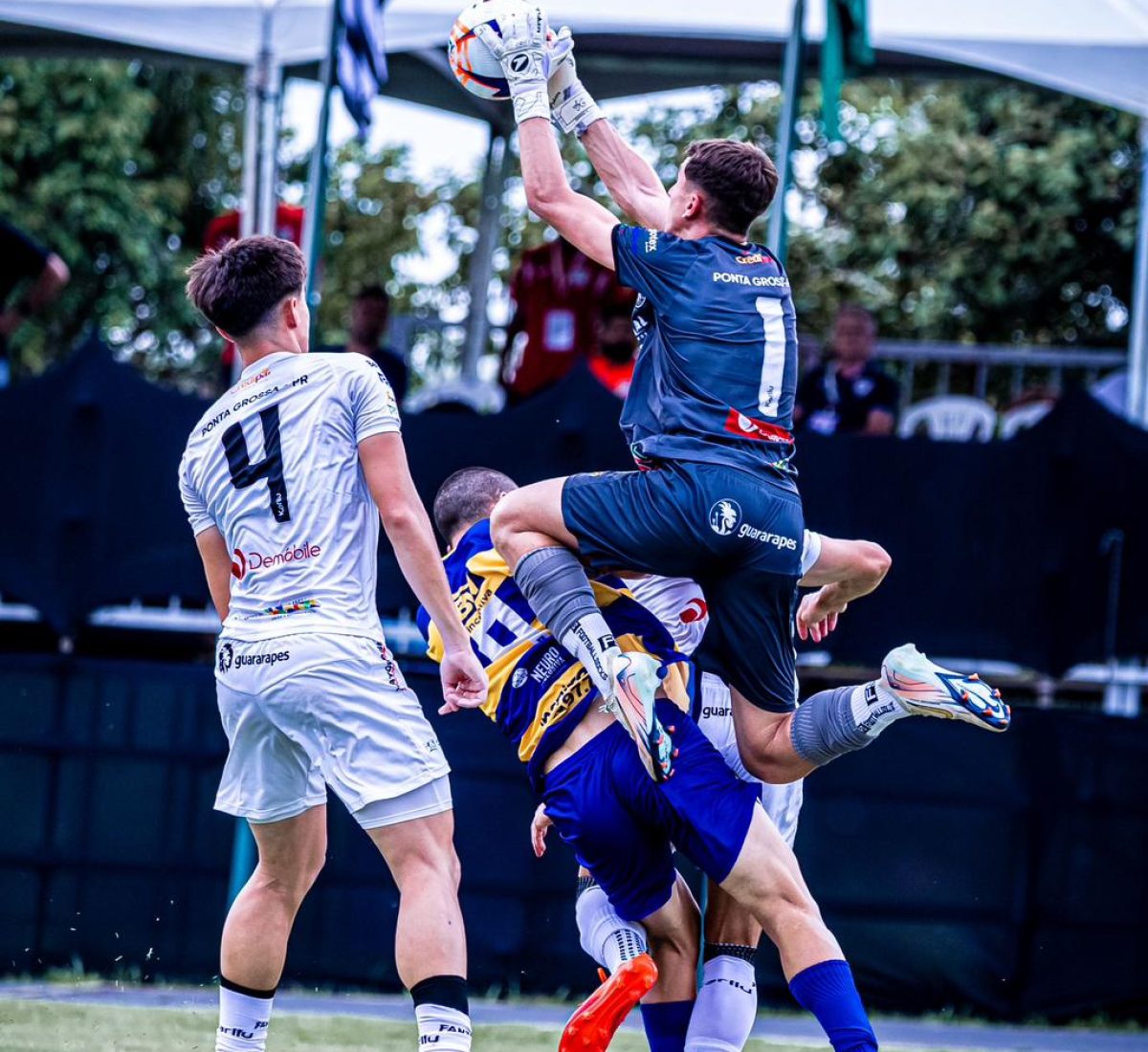 O Operário-PR venceu o Paulínia por 1 a 0 na estreia das duas vezes na Copa São Paulo de Futebol Júnior 2026